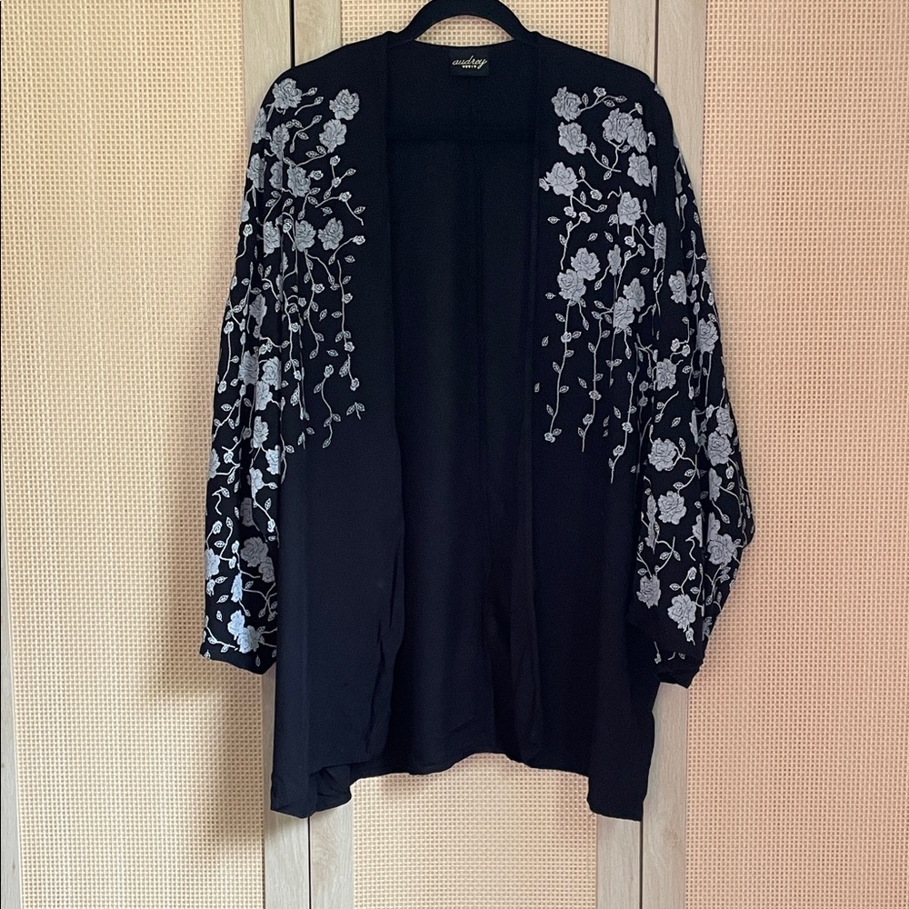 Black Kimono